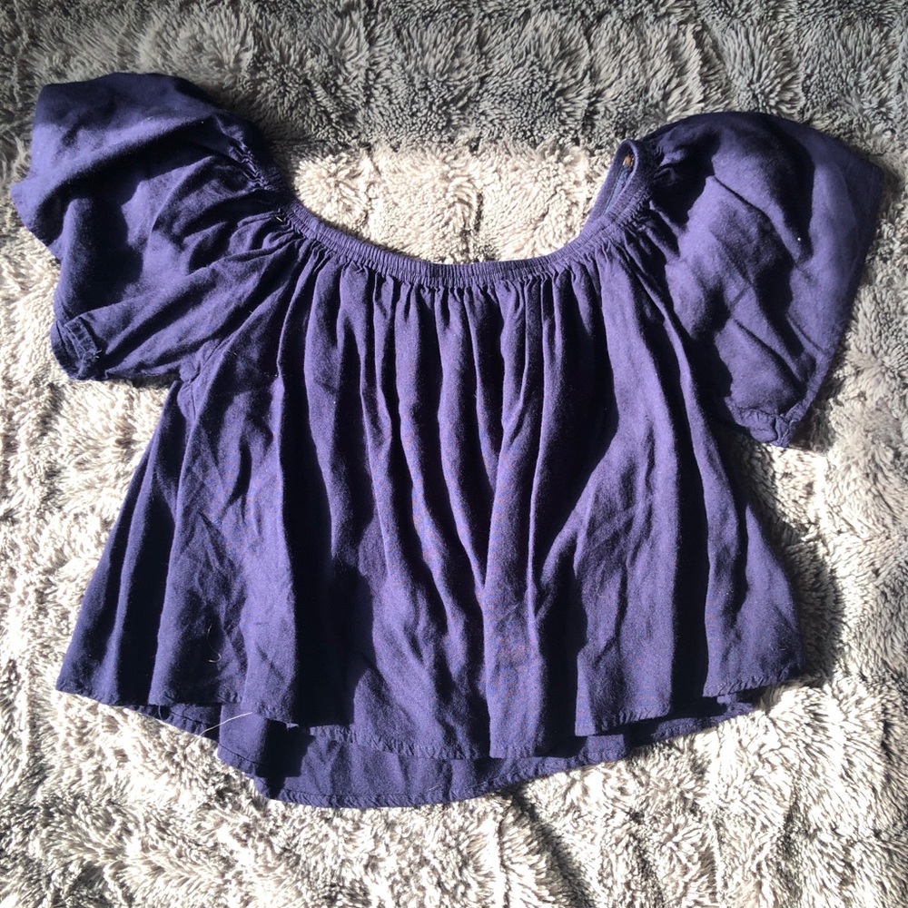 blue crop top